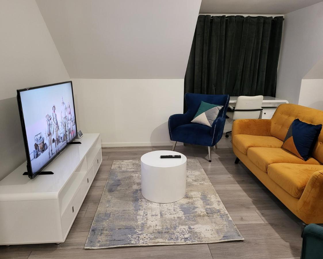 Garland Modern 2 Bedroom Apartment With Parking London Plumstead (Greater London) Exterior foto
