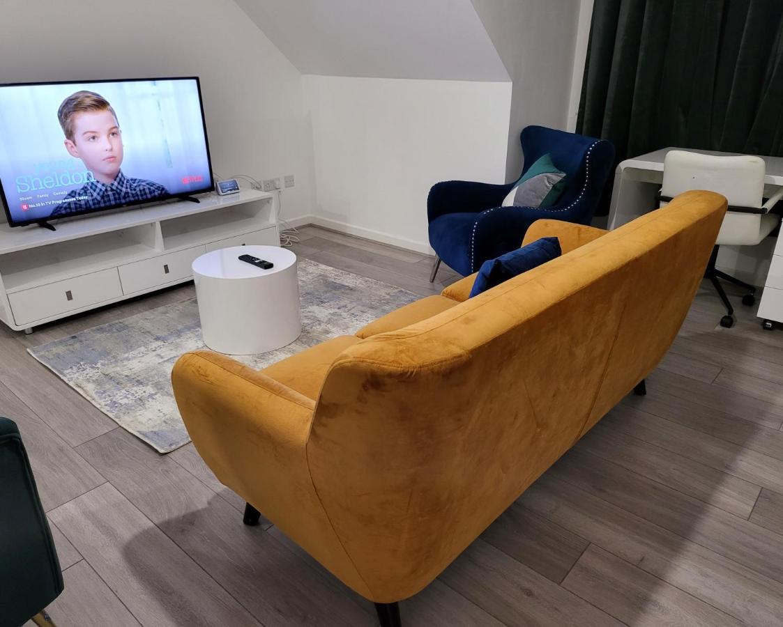 Garland Modern 2 Bedroom Apartment With Parking London Plumstead (Greater London) Exterior foto